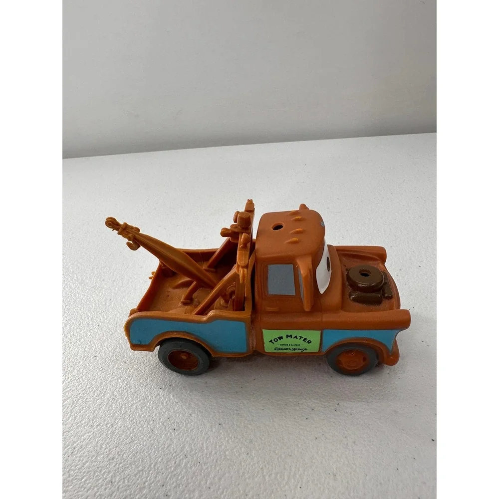 SwimWays Disney Pixar Cars Tow Mater Toy Truck Brown Blue Radiator Springs 4.5in